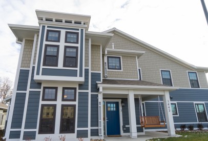 South Dakota State University Students Move into New Apartment-Style Housing Development Designed by KWK Architects